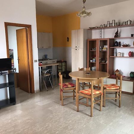 レッジョ・ディ・カラブリア90Ss Apartamentアパートメント エクステリア 写真